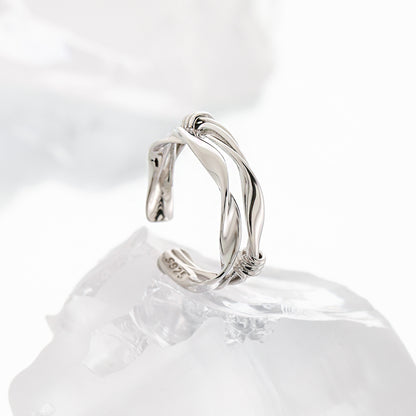 Twisté Ring
